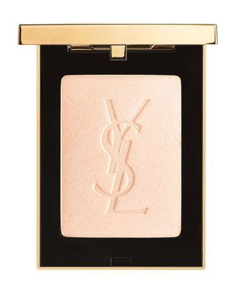 Yves Saint Laurent Beaute Touche Éclat Lumiere Divine .